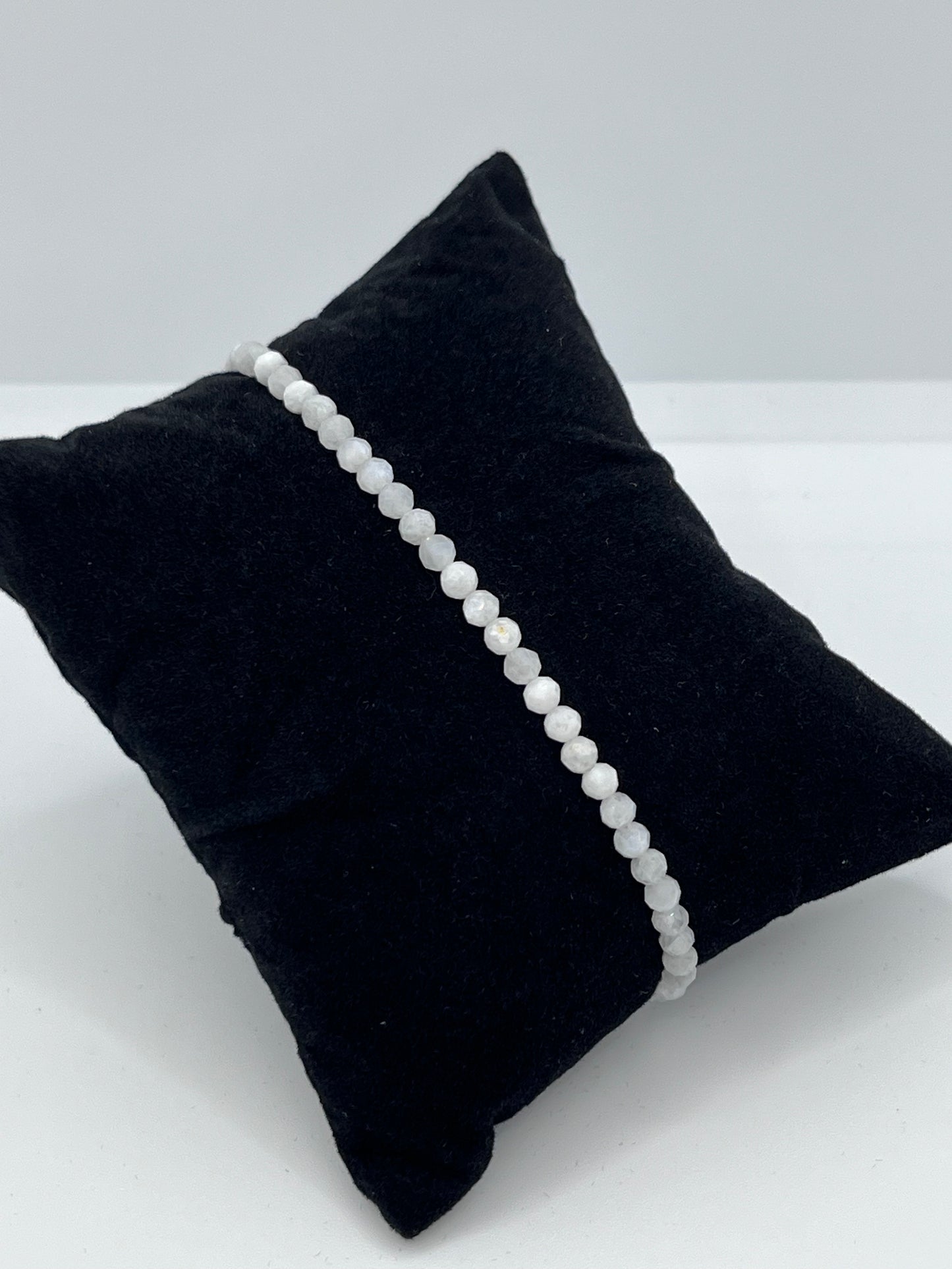 Månesten facet armbånd