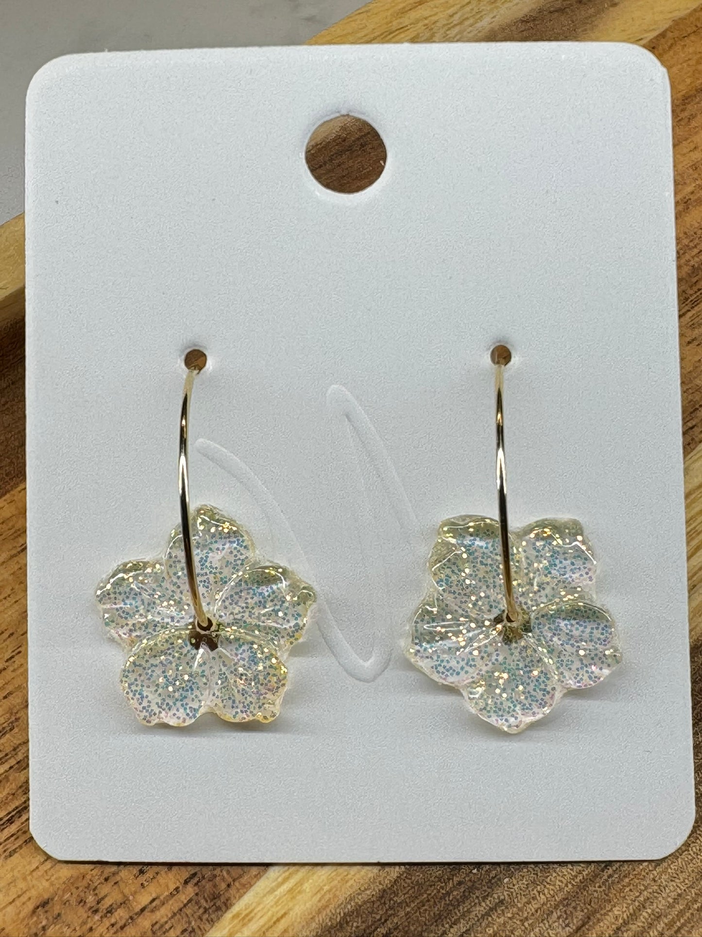 Glassy flower hoops