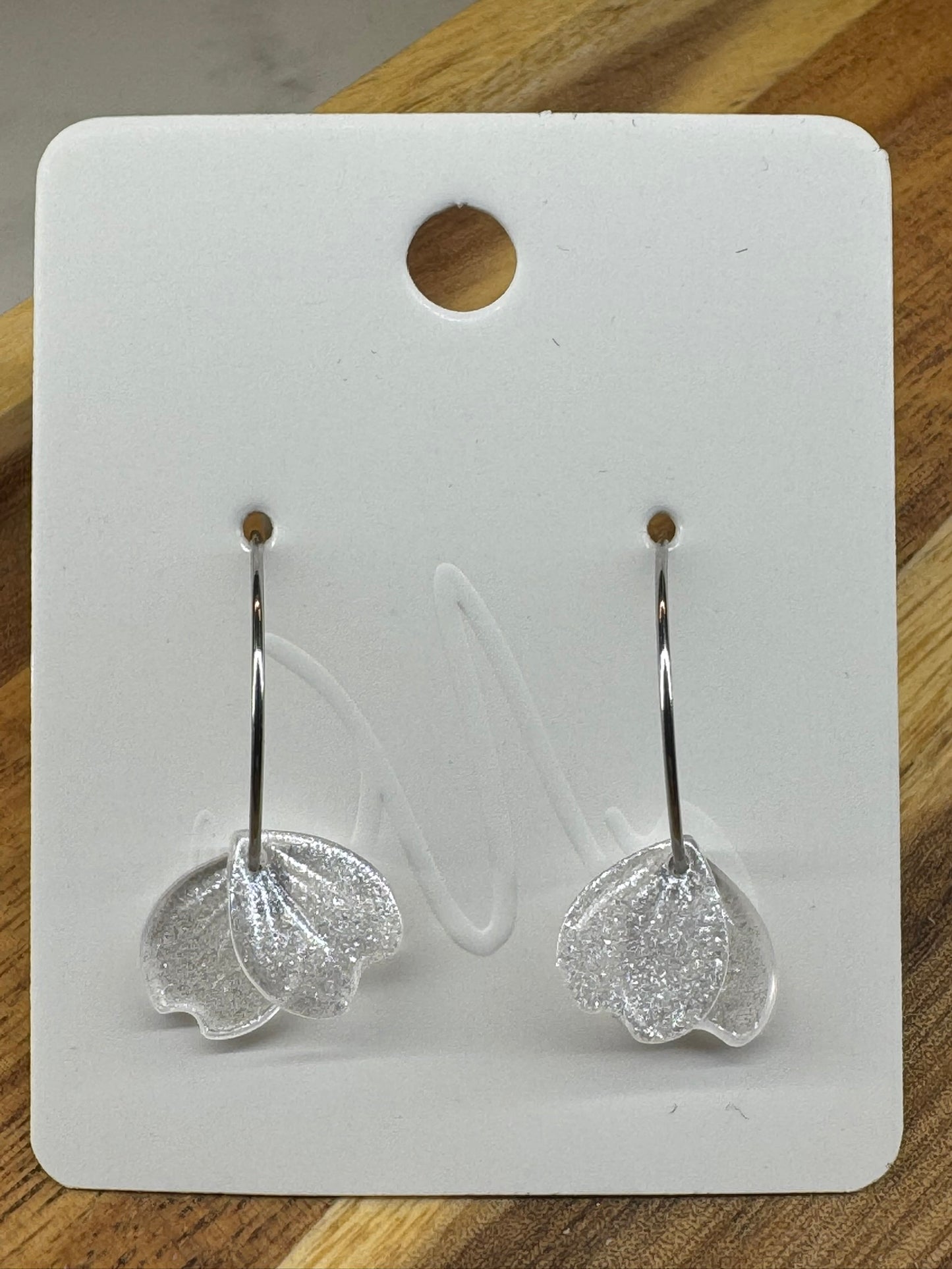 Double leaf hoops