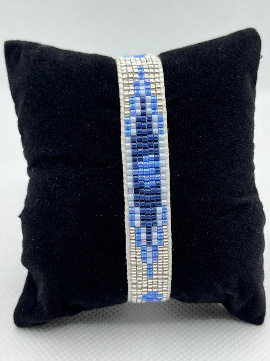 Silver blue Delica armbånd